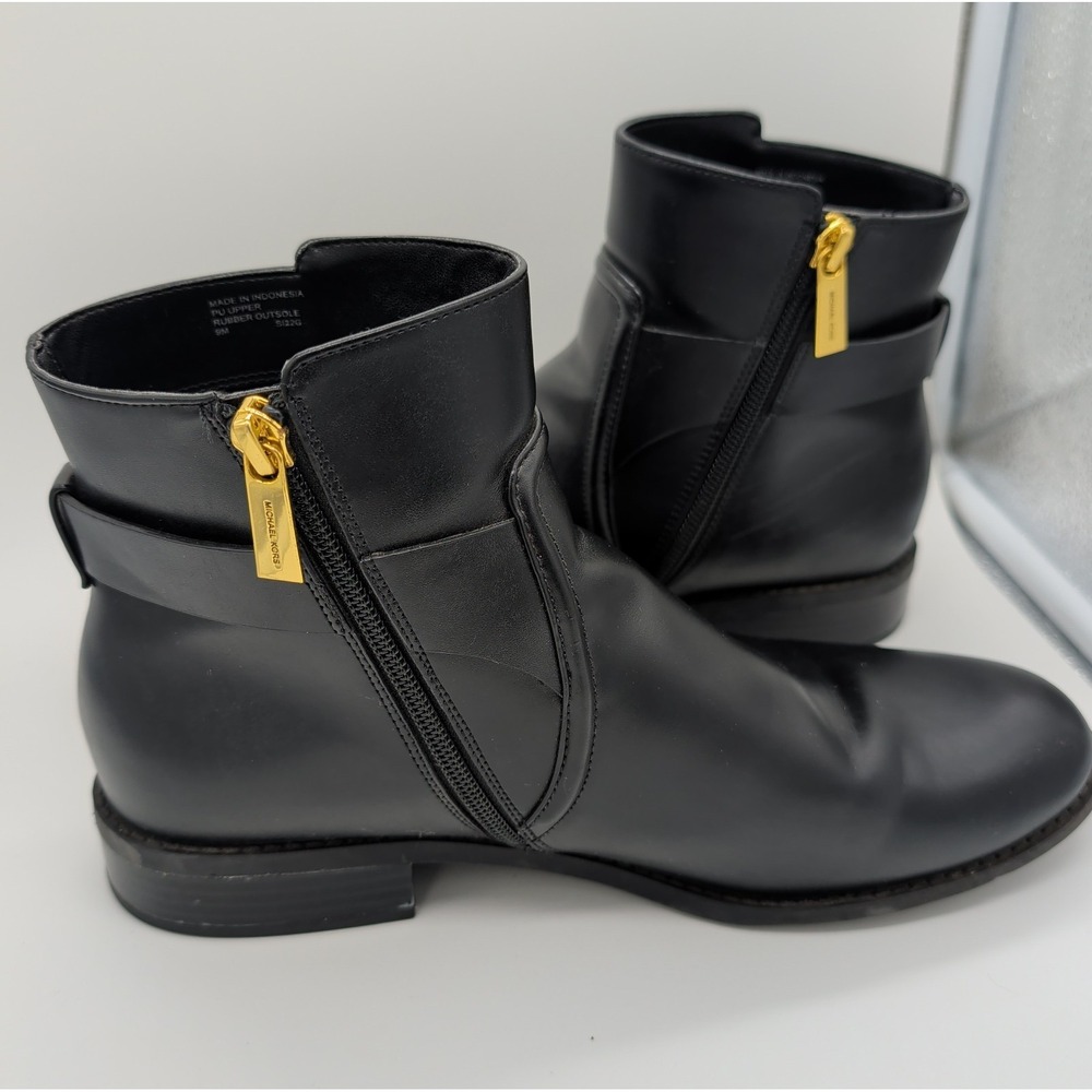 MICHAEL KORS Carmen Flat Black Faux Leather‎ Ankle Booties Women's Size 9 S122G - Picture 7 of 13